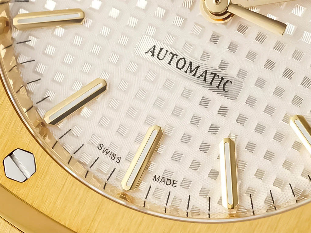 Royal Oak Yellow Gold with Silver Dial (37mm)