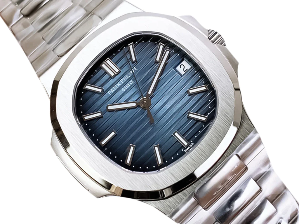 Nautilus Stainless Steel with Blue Dial (40mm)