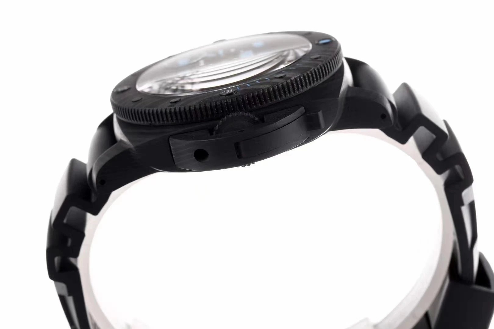 Luminor Submersible 42 3 Days Automatic. 'Carbotech' Forged Carbon Case and Bezel, Black Dial and black band (42mm)