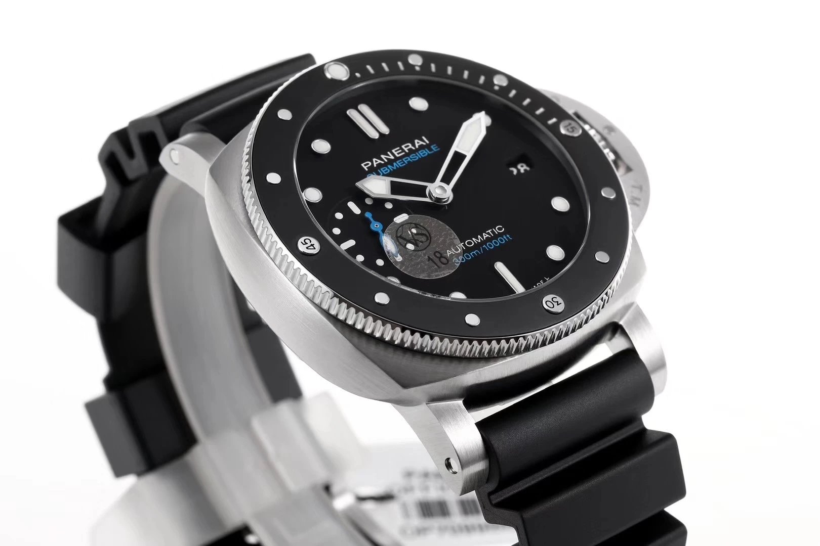 Luminor Submersible 42 3 Days Automatic Acciaio Stainless Steel Case with Black Ceramic bezel and black strap (42mm)