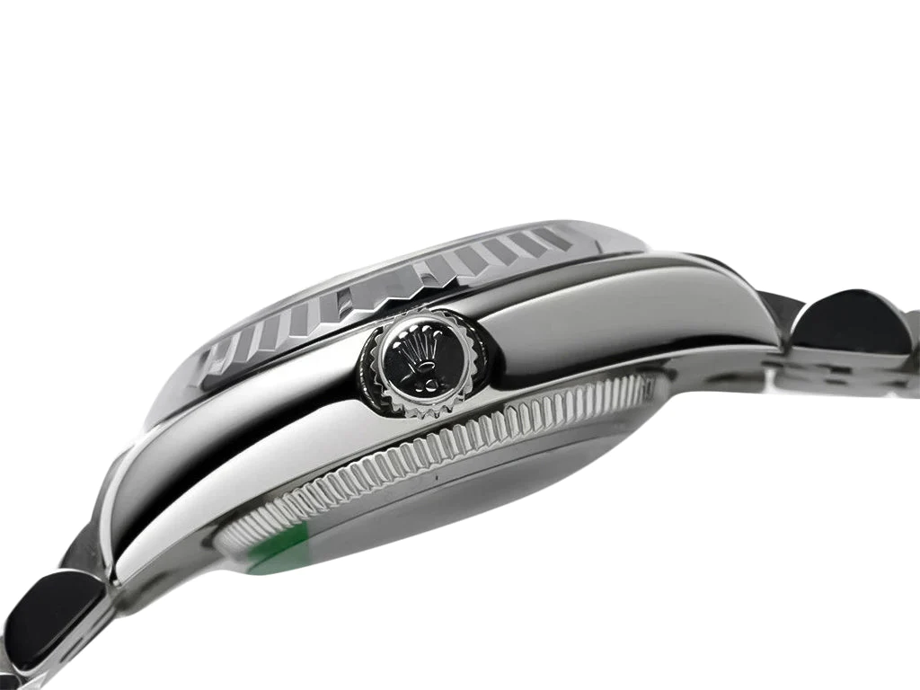 Lady-Datejust 28 Stainless Steel on Jubilee with White Dial (Roman Numerals) and Fluted Bezel