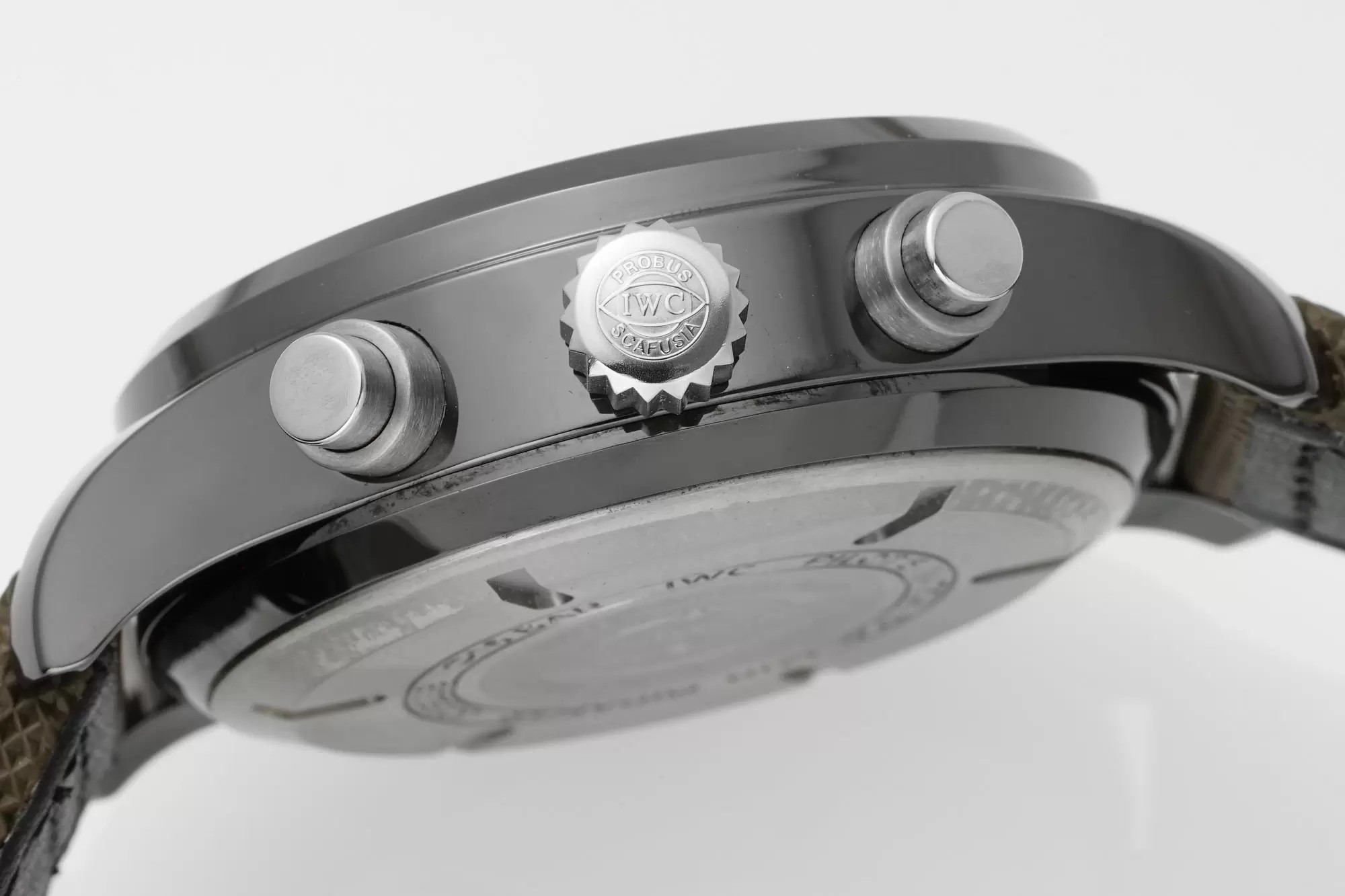 IWC Pilots's Automatic Black Ceramic Case with Black Dial(44mm)