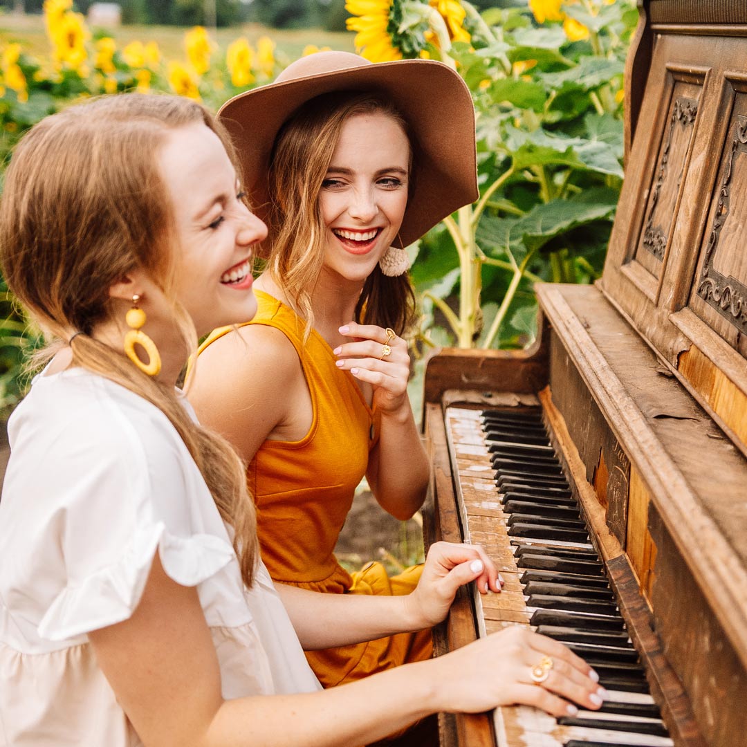 Unbreakable Bond Pavé Interlocking Ring