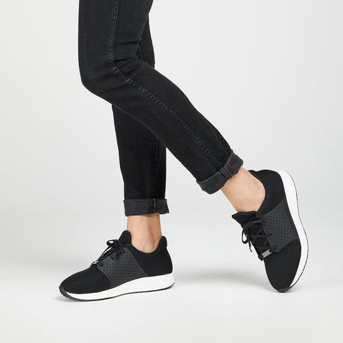 Tambo IV Black/White