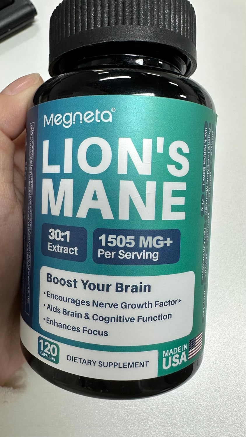 Lion's Mane Extract with Black Pepper, Mushroom Supplement for Brain Supplement, 120 Caps