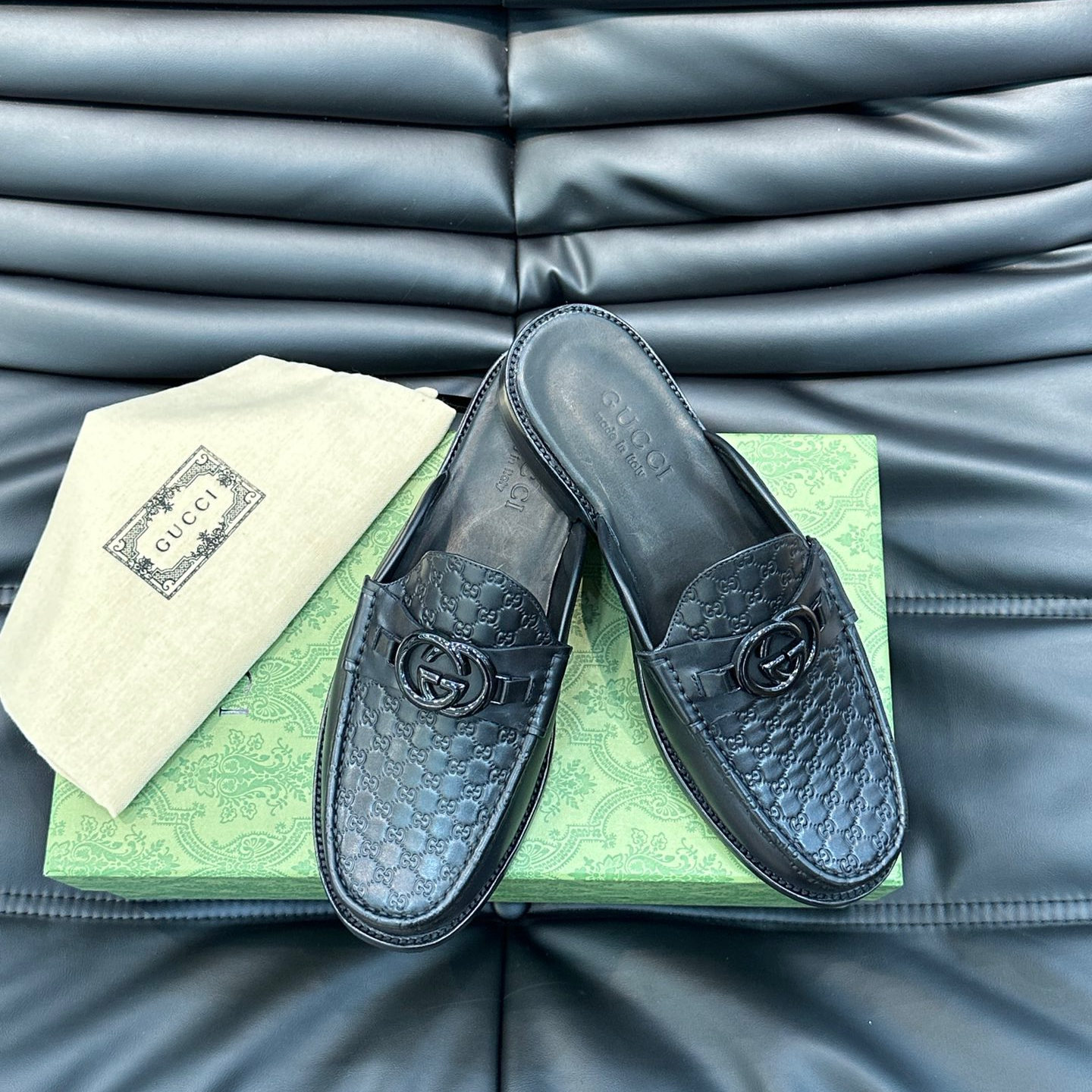 Gucci-Men's  slippers