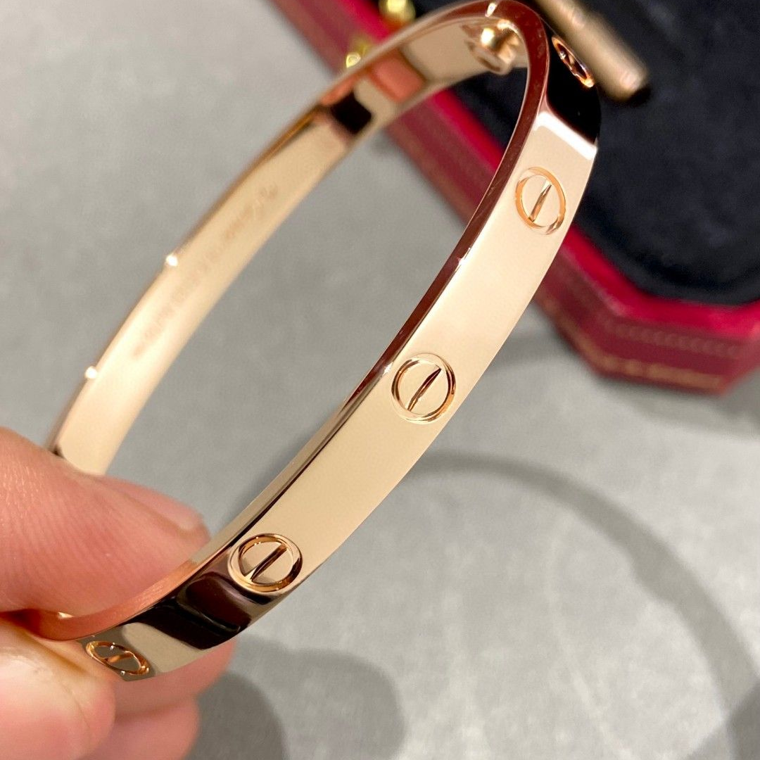 Cartier-Classic Love Bracelet