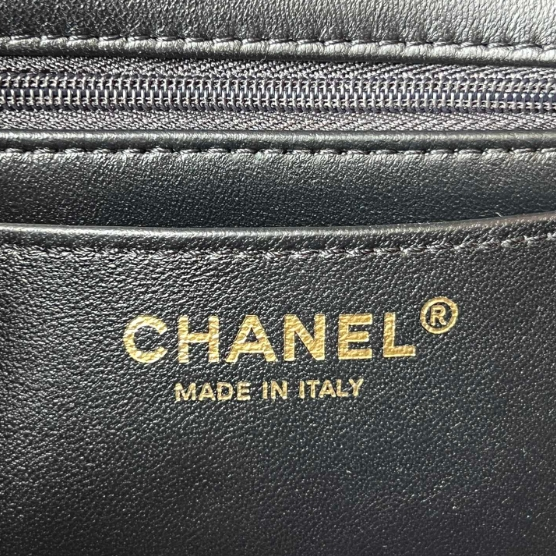 Chanel-Mini CF Handle Lingge Handheld Lid Bag
