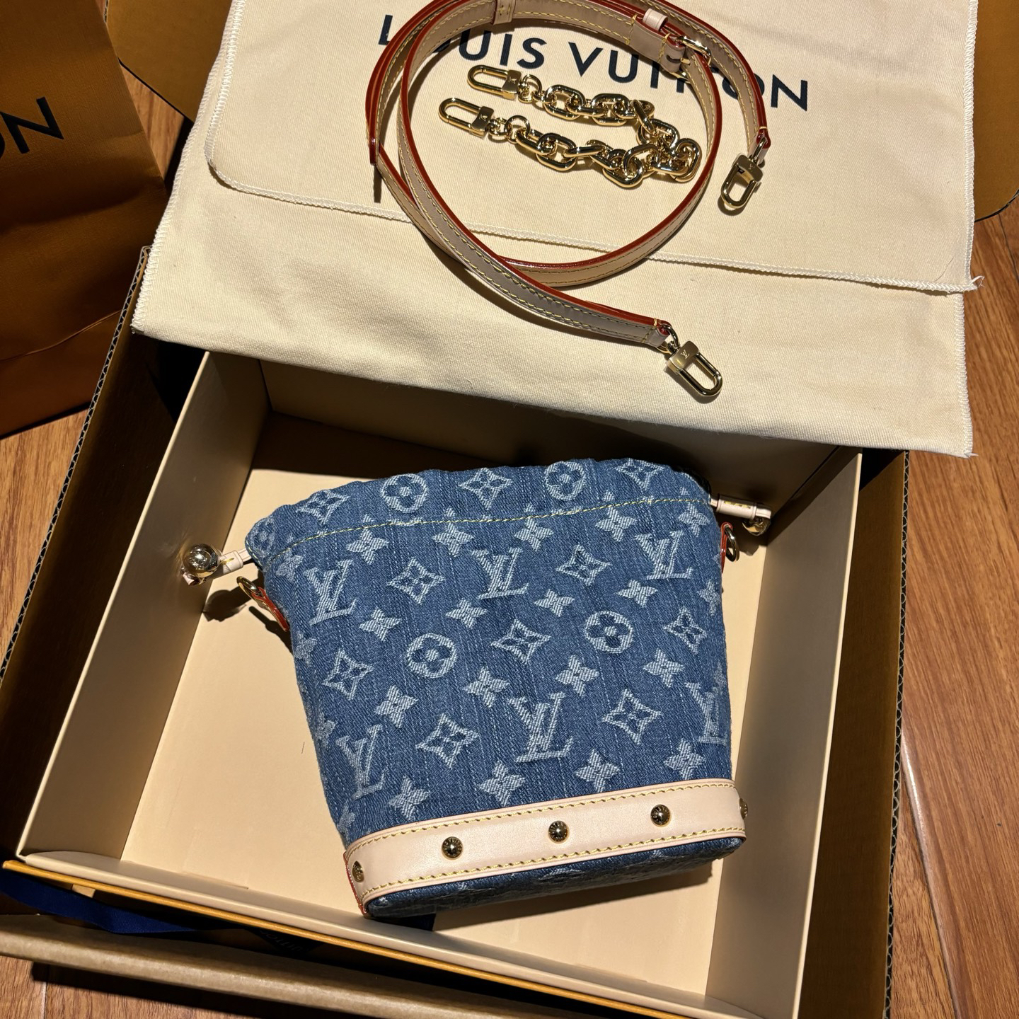 LOUIS VUITTON Nano Noé Bucket Bag Crossbody Shoulder Bag Blue
