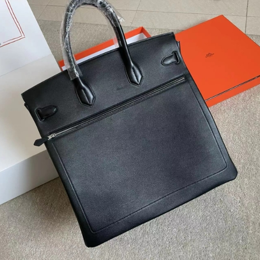 Hermes-Evergain Leather Black Silver Button Rock Bag