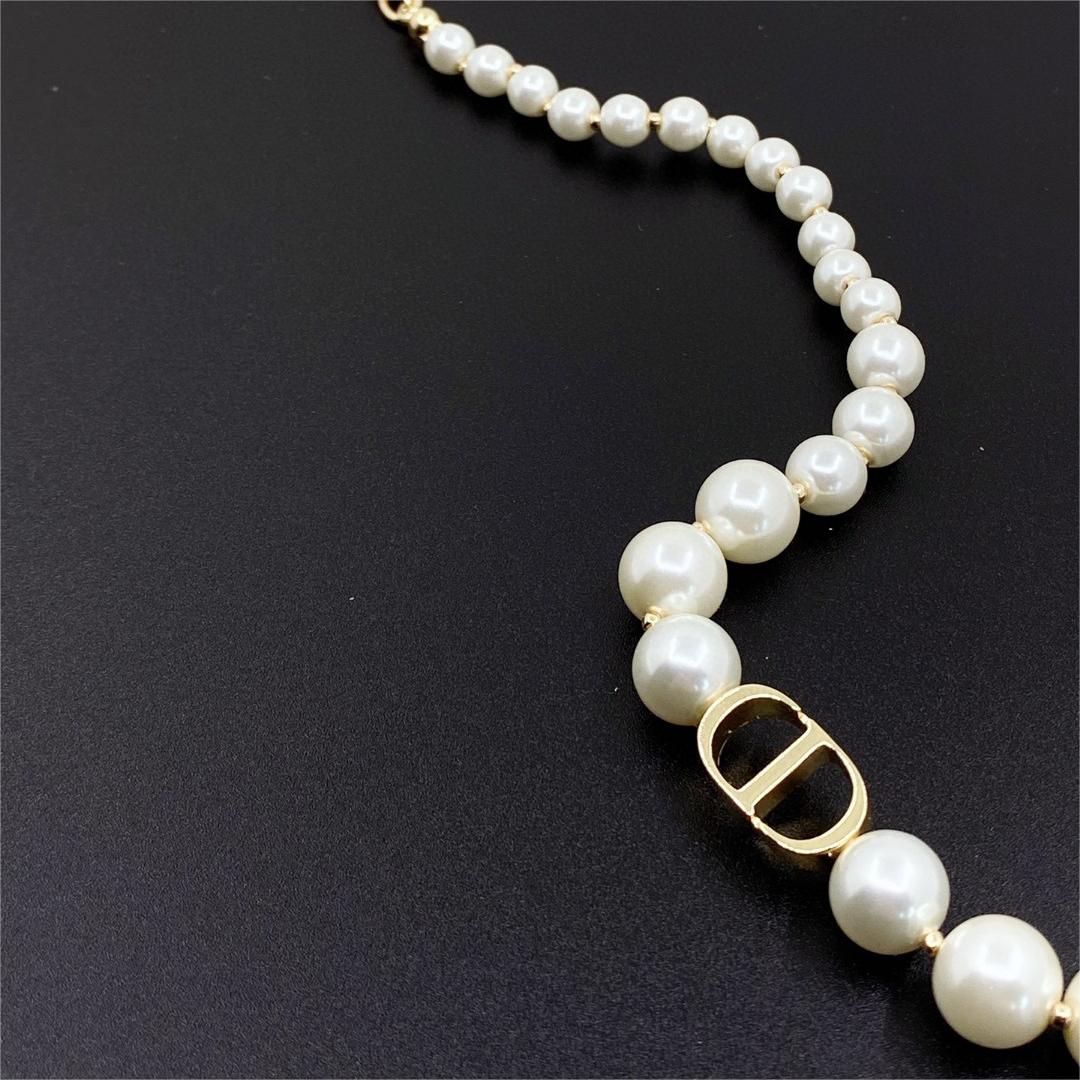 Dior-CD pearl necklace