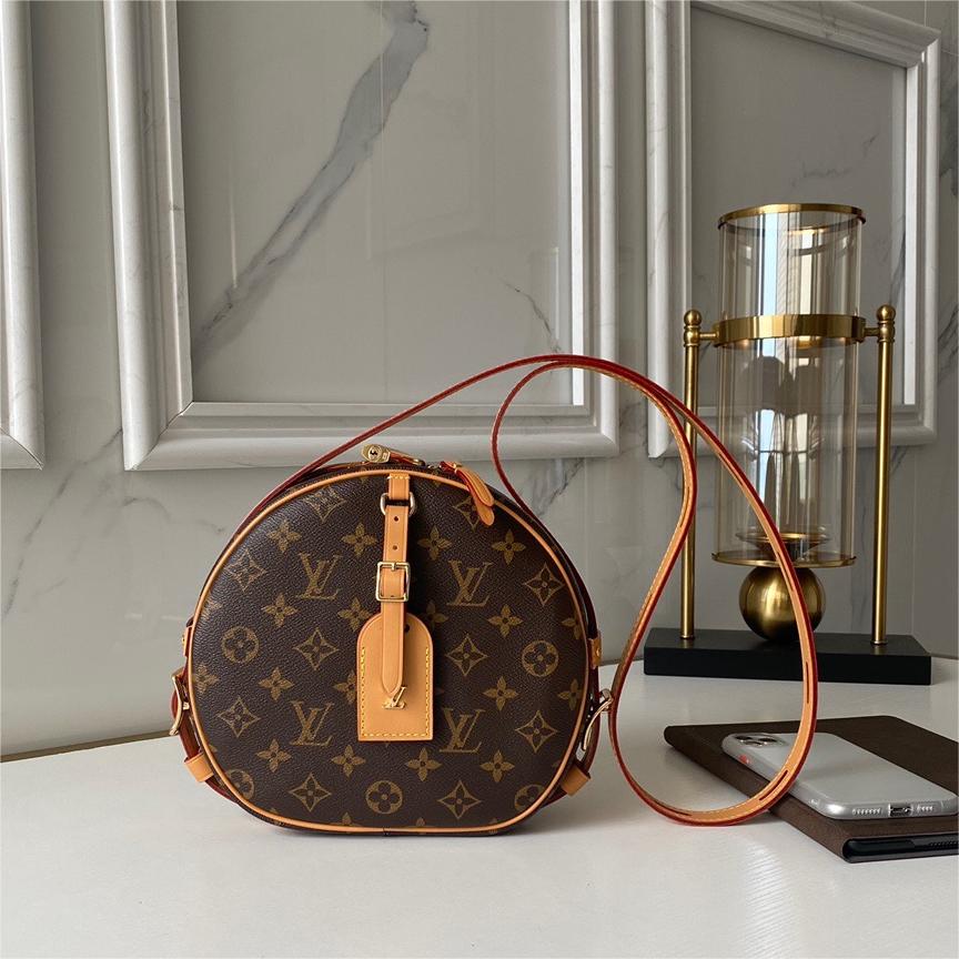 LV-Boite chaau m52294 Monogram
