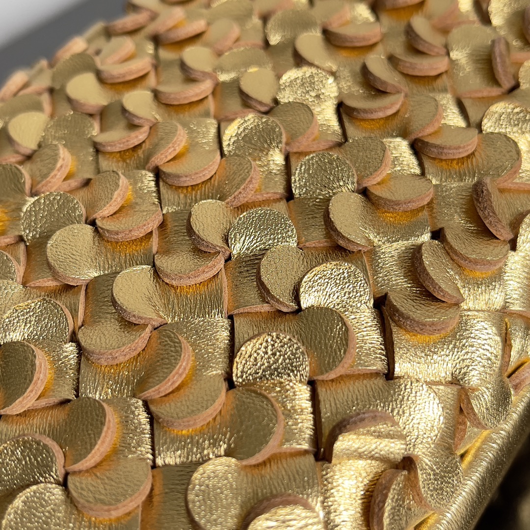 BV-Metallic Woven Evening Bag