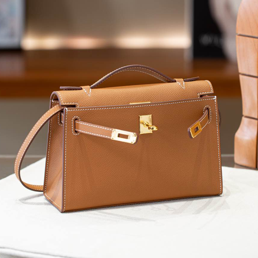 Hermes-Kelly 1st Generation Epsom Cowhide Brown Golden Buckles/Silver Buckles