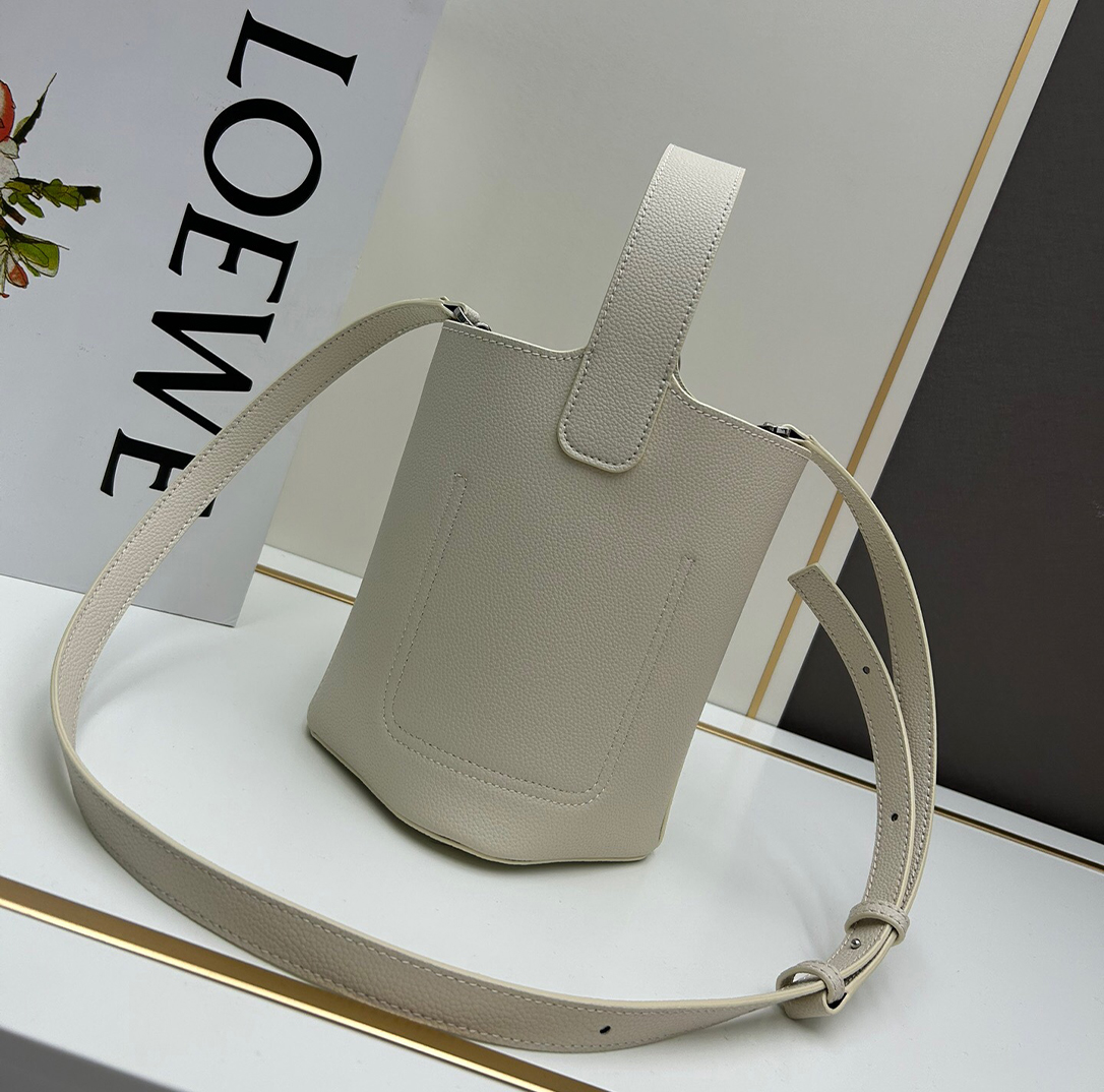 LOEWE-pebble bucket