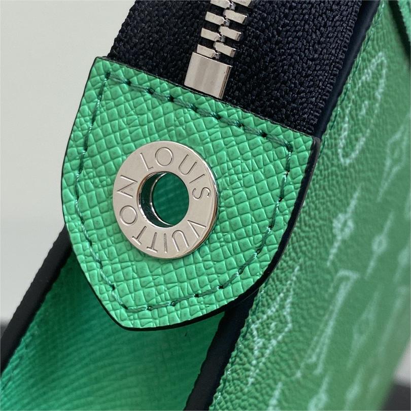 LV-Pochette Voyage Medium Handbag