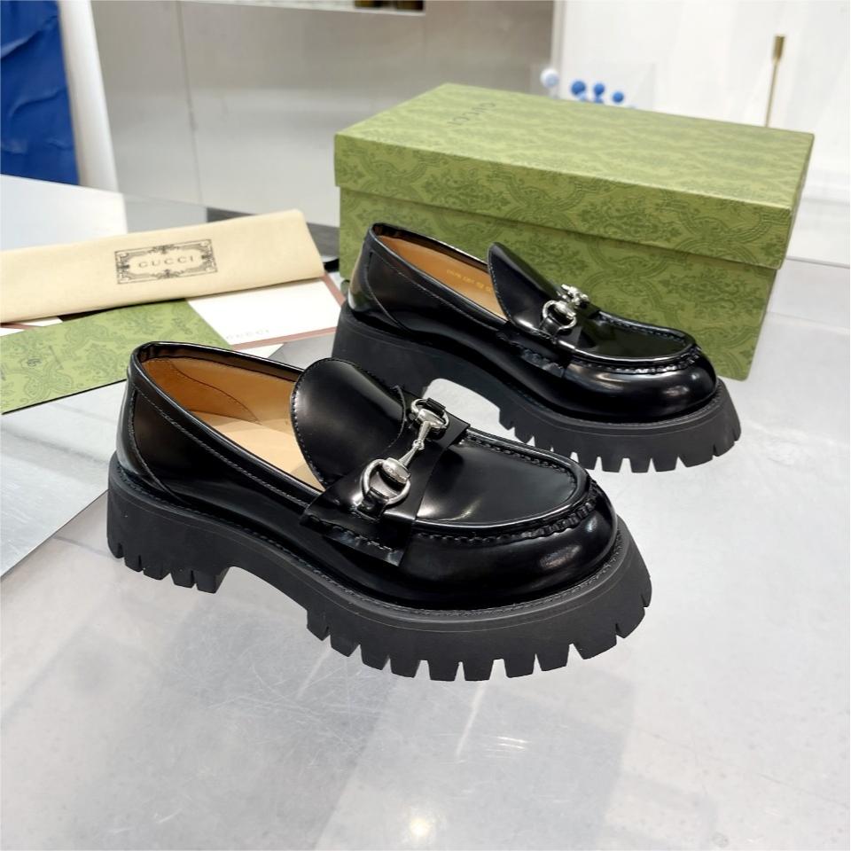 GUCCI-Thick soled loafers