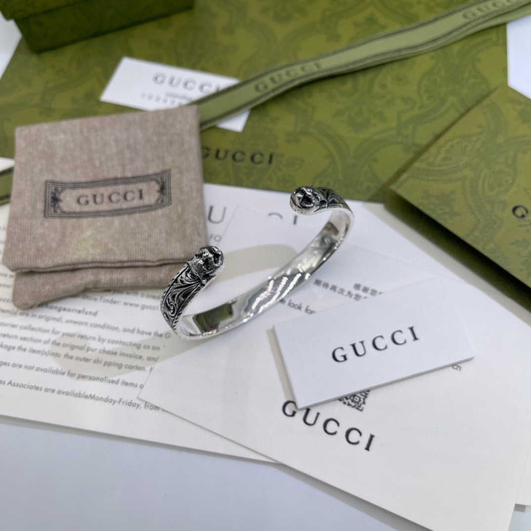 GUCCI-Tiger Head Silver Bracelet