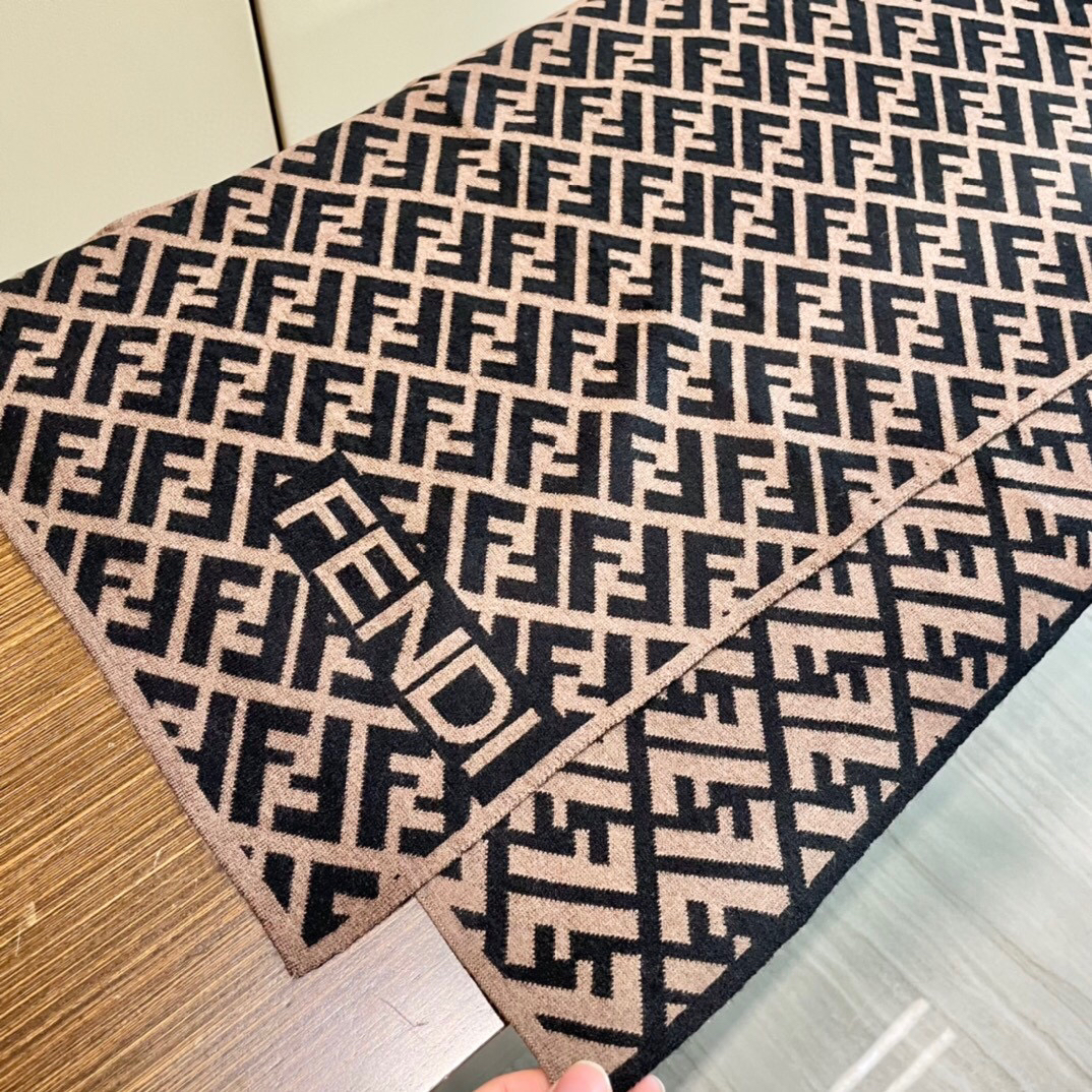 Fendi-Cashmere Scarf