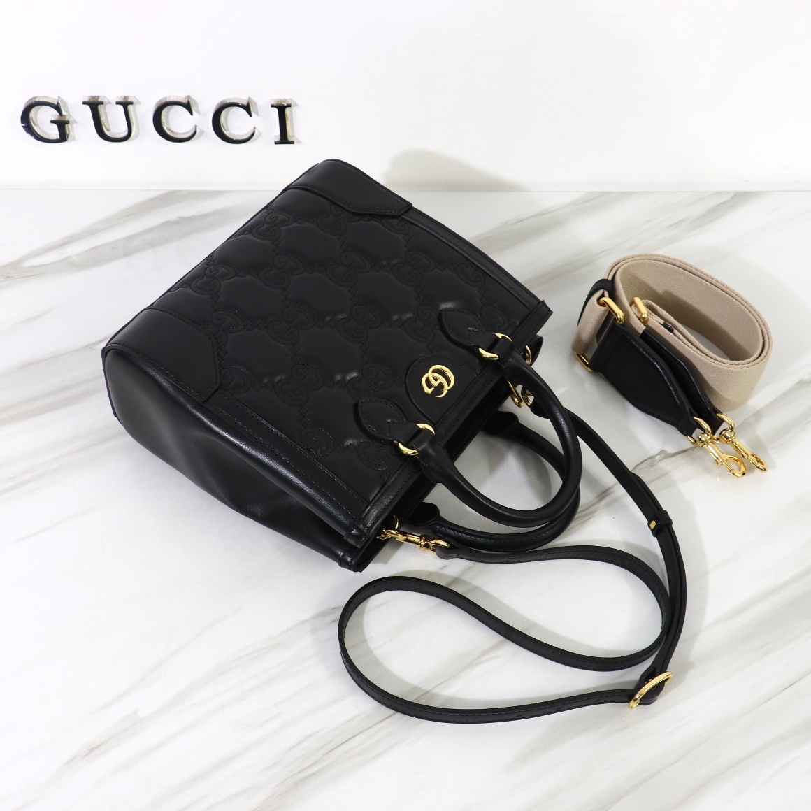 GUCCI-Matlassé leather tote bag