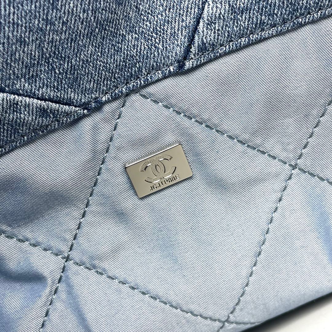 CHANEL-22 bag Cowboy series