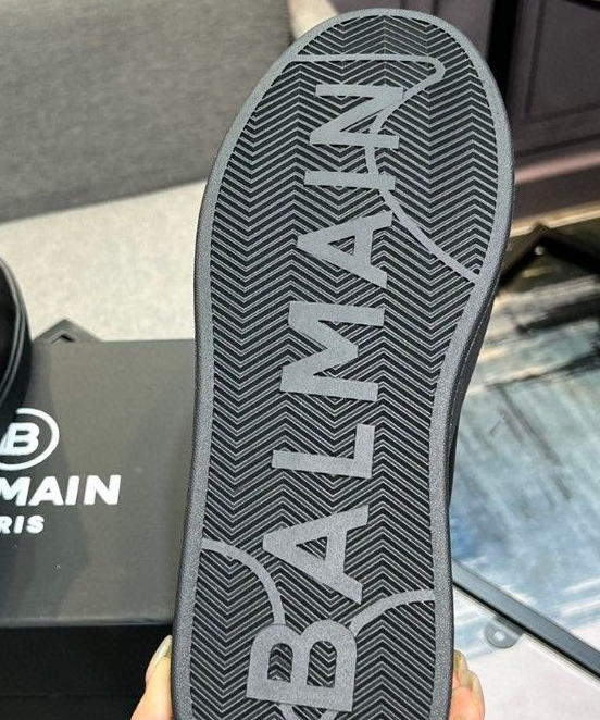 Balmain-Cowhide Casual Shoes