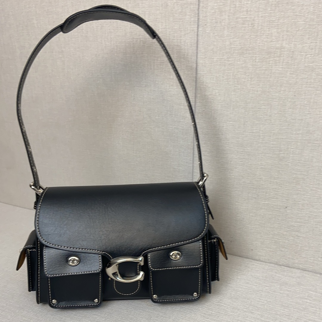 COACH - CargoSoft Tabby 26 Silver Metal Micro Logo Leather Underarm Shoulder Tote