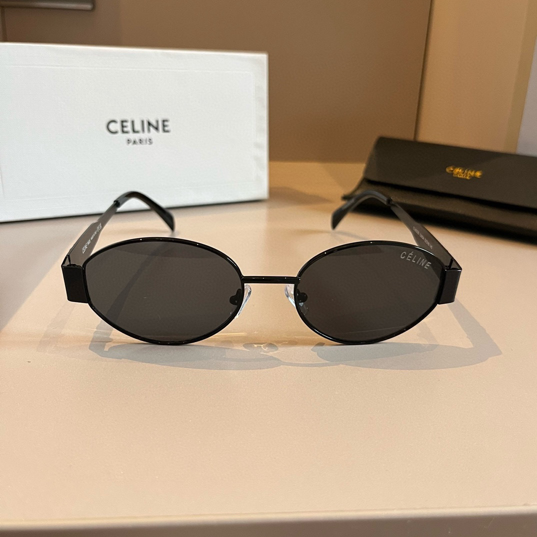 Celine-Retro round frame Sunglasses