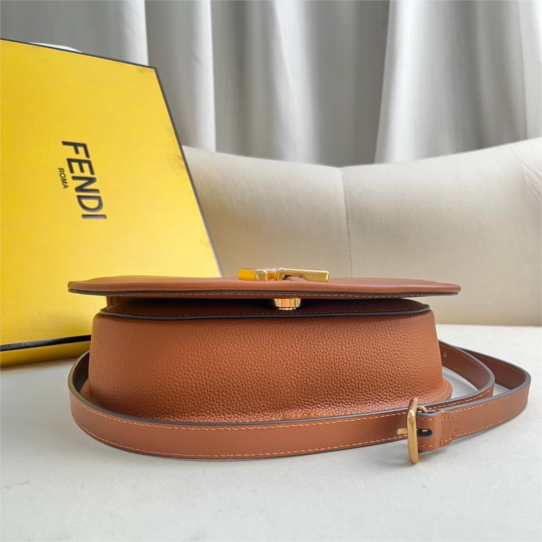 FENDI-CMON Medium Handbag