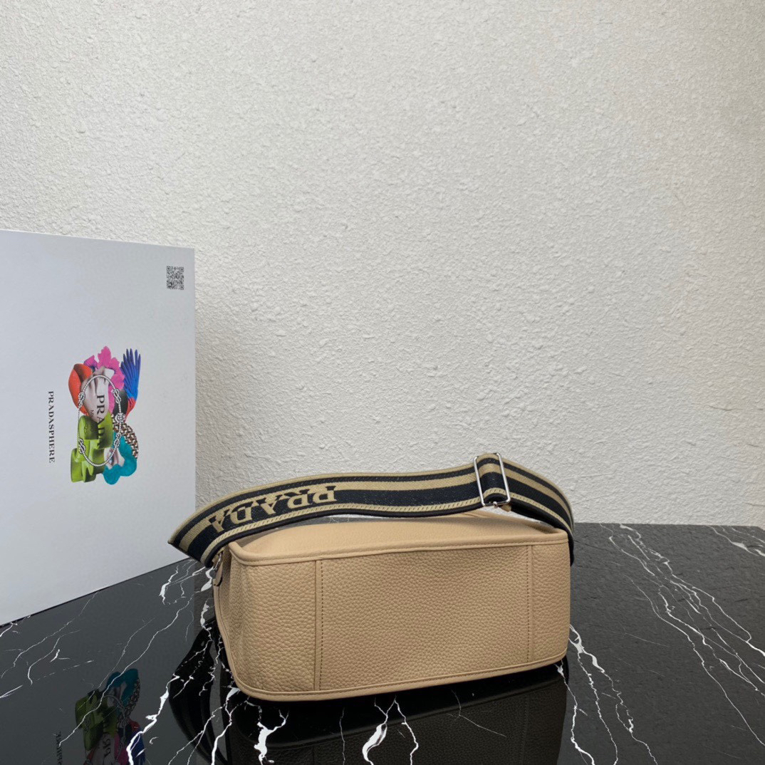 Prada-New fabric diagonal cross bag tote bag