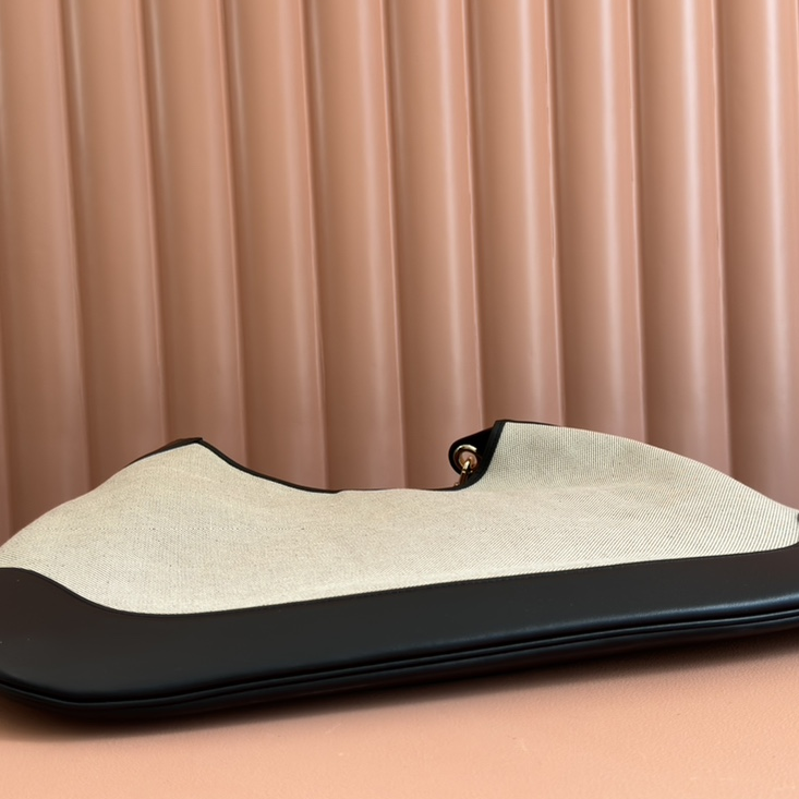 GUCCI - Body Removable Shoulder Strap Magnetic Closure Canvas Shoulder Handbag