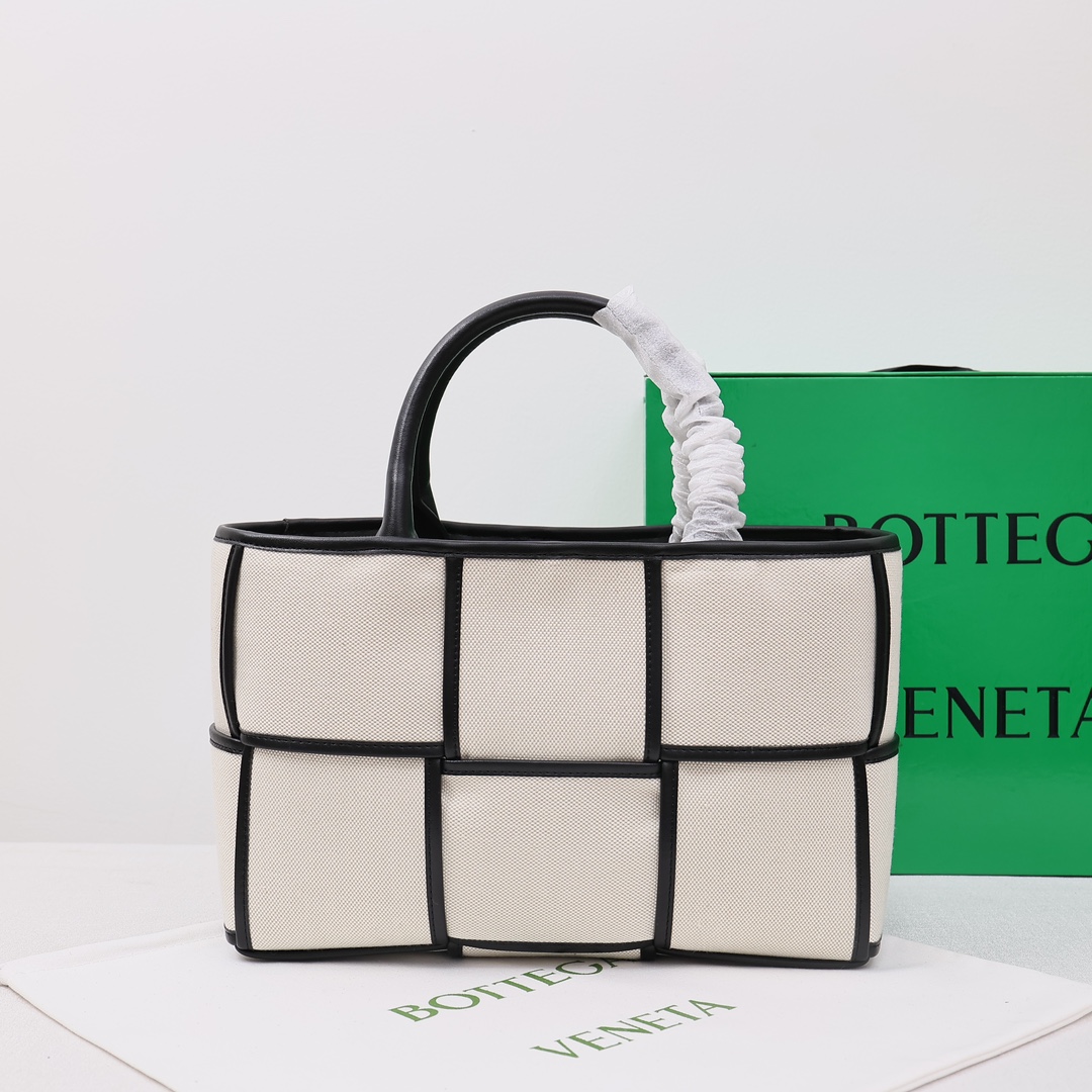 BV-Arco tote canvas bag