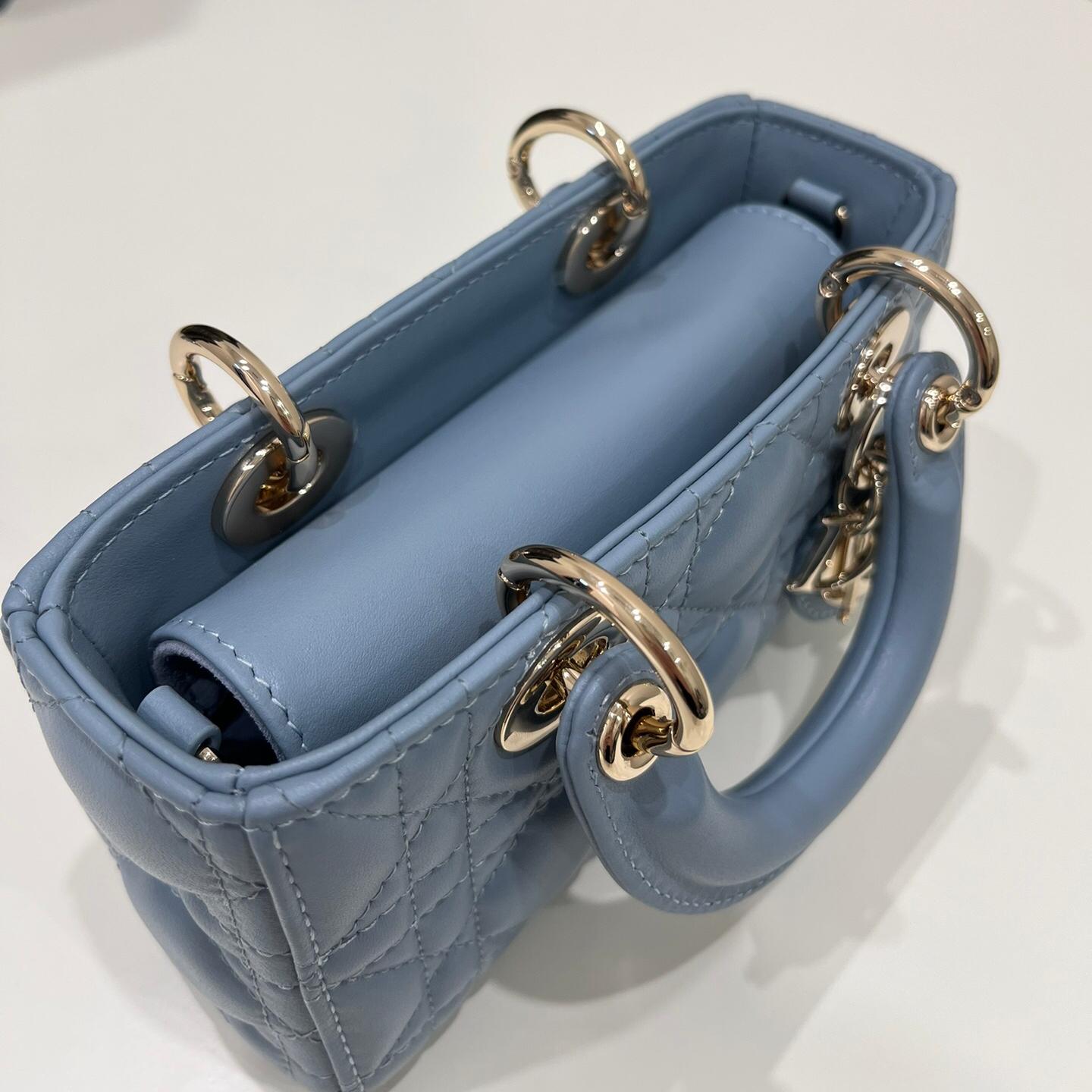 Dior-D joy micro series mini haze blue bag