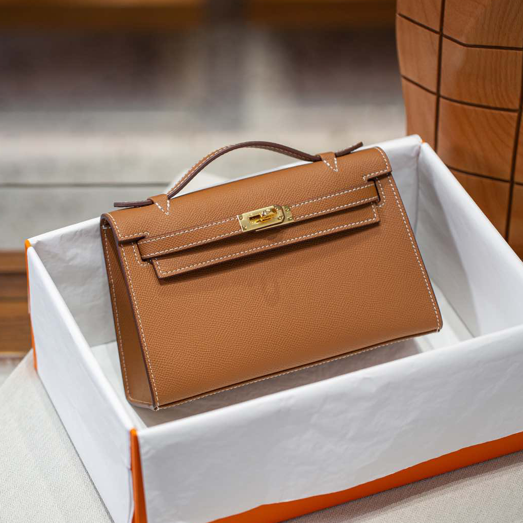 Hermes-Kelly 1st Generation Epsom Cowhide Brown Golden Buckles/Silver Buckles