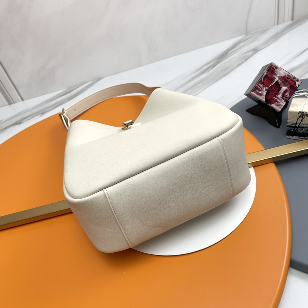 YSL-Le5A7 Underarm Bag