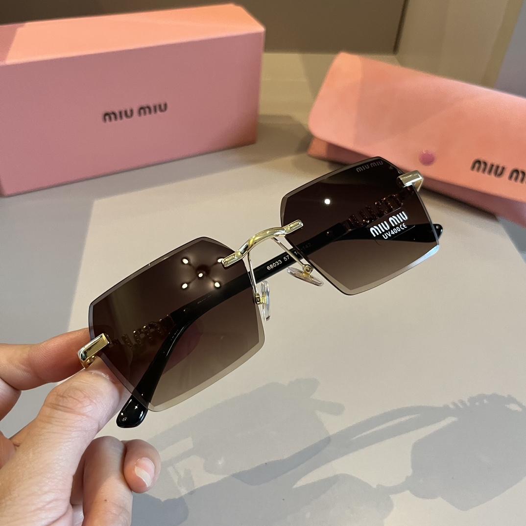 MiuMiu-2024 New Large Frame Sunglasses
