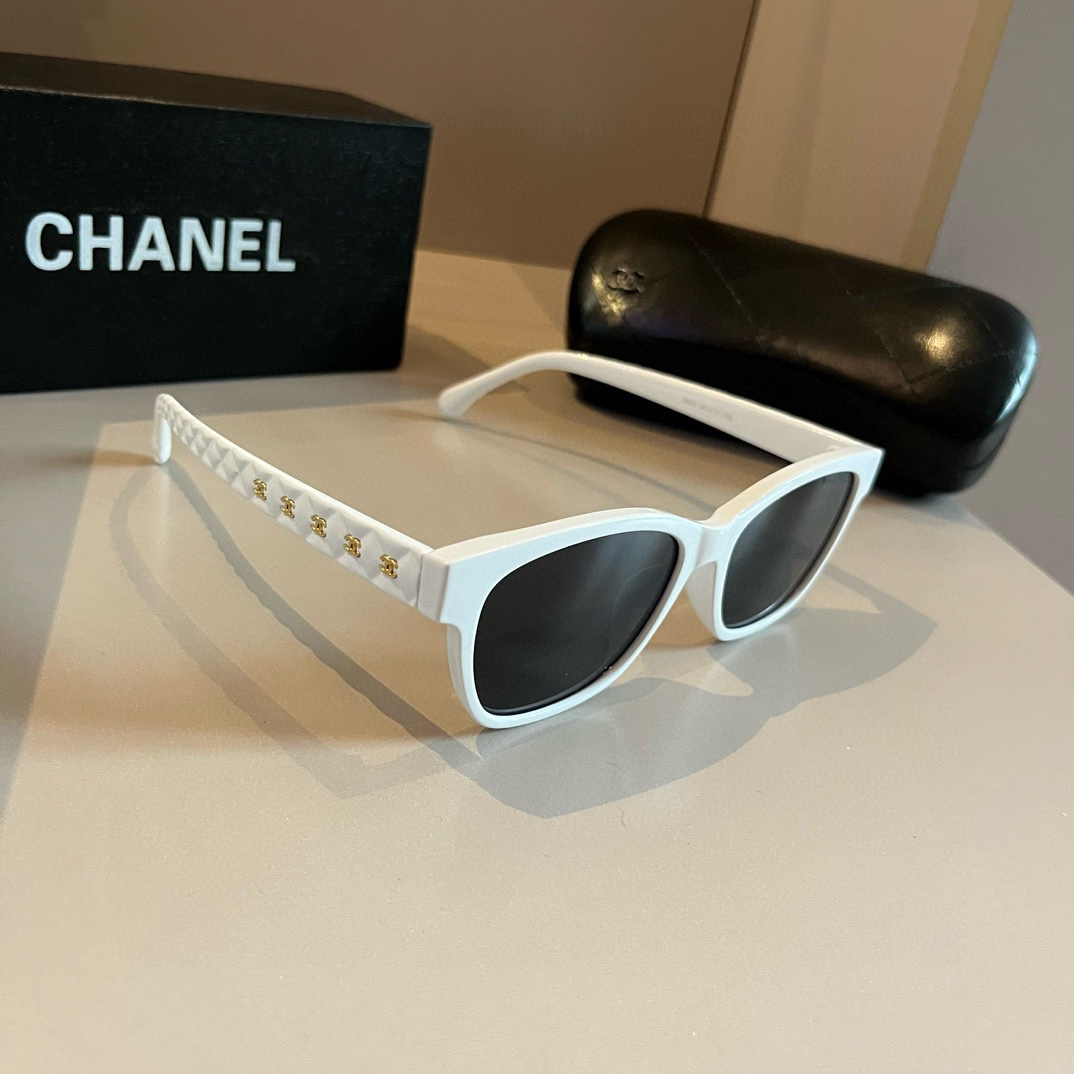 Chanel-2024 New Essential Sun Sunglasses for Travel