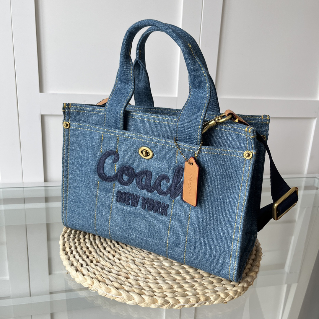 Coach-Cargo tote