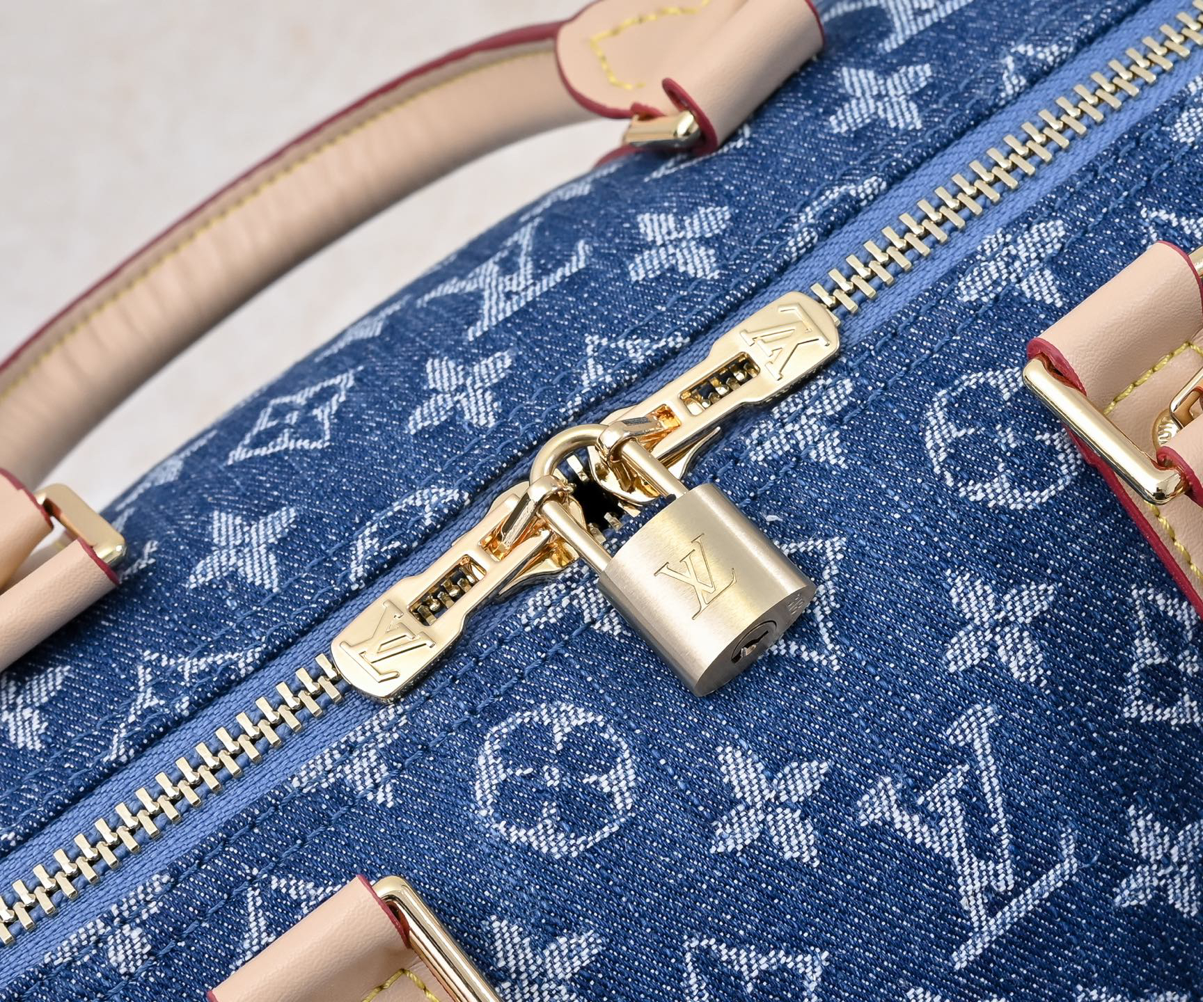 Louis Vuitton - Keepall Bandoulière 45 Travel Hand Shoulder Bag