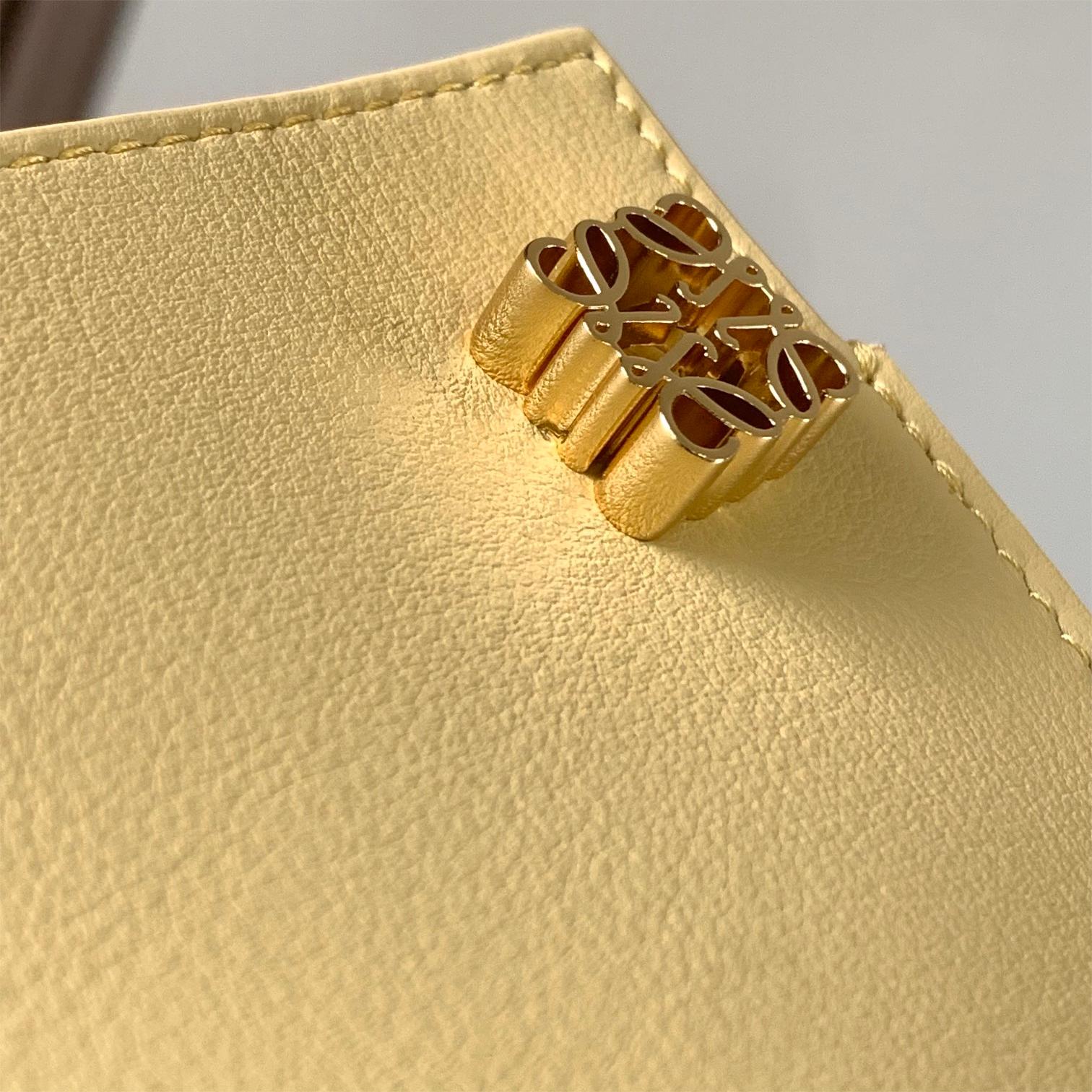 LOEWE-Dice Pocket Leather Dice Bag