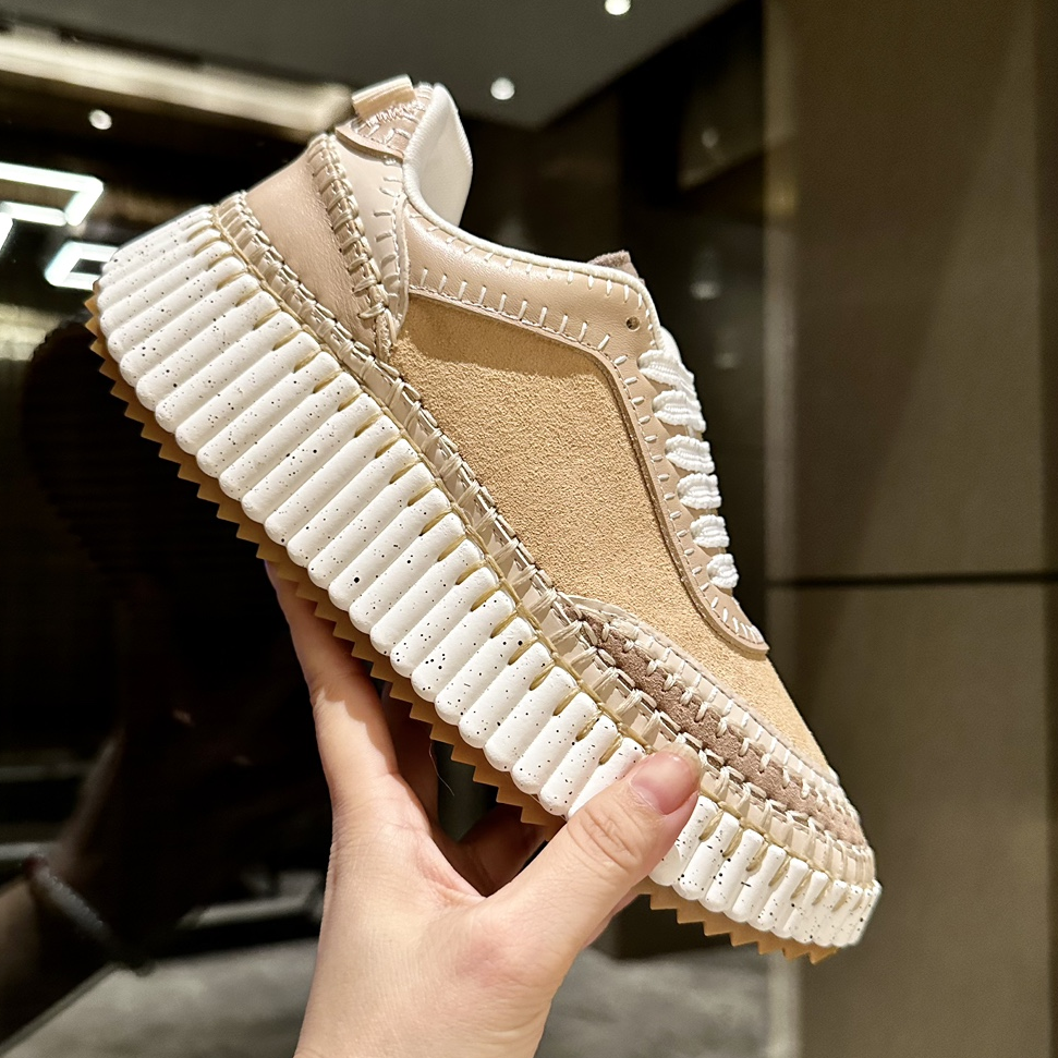 Chloe - Nama Leather Round Toe Lifestyle Shoes