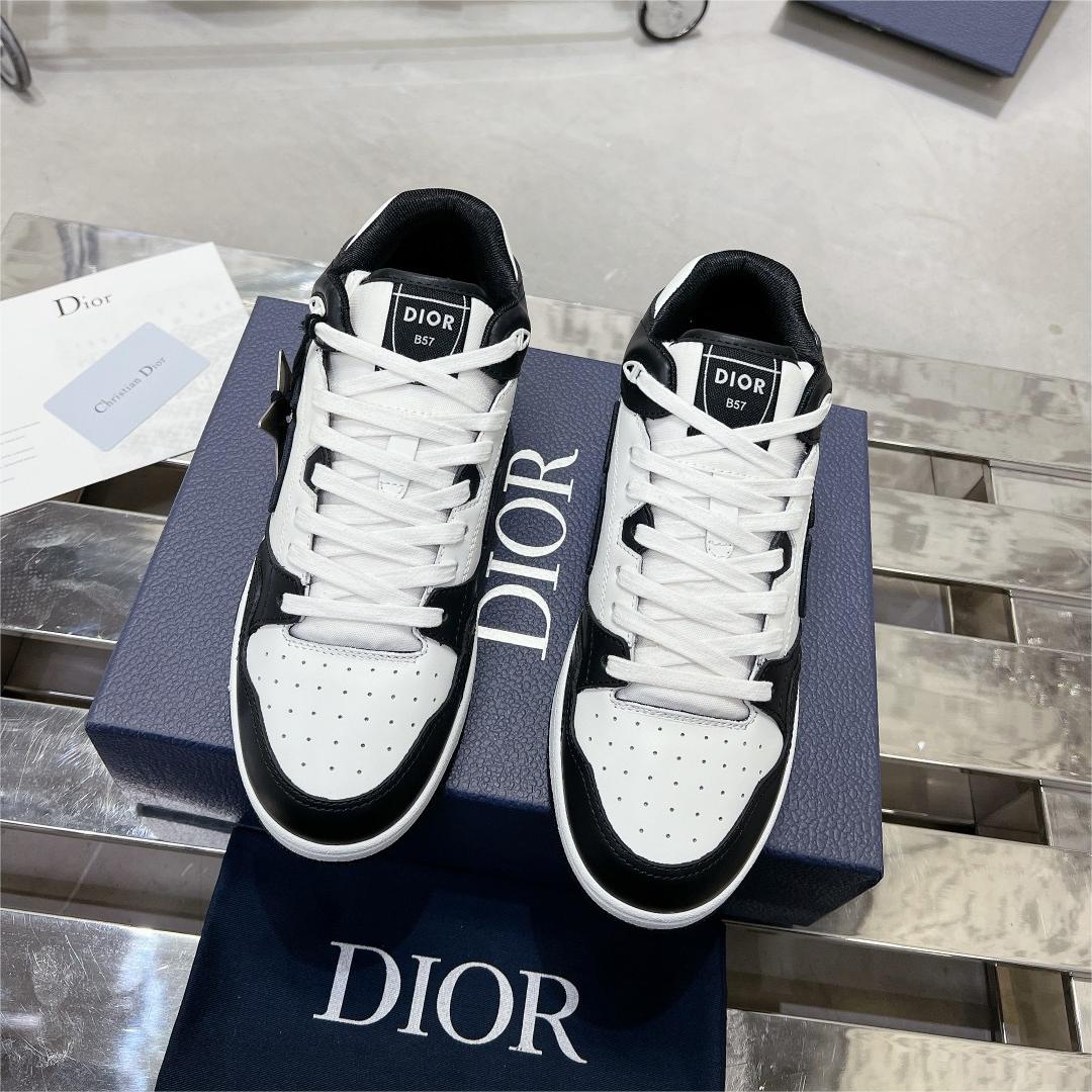 Dior-Oblique distressed fabric
