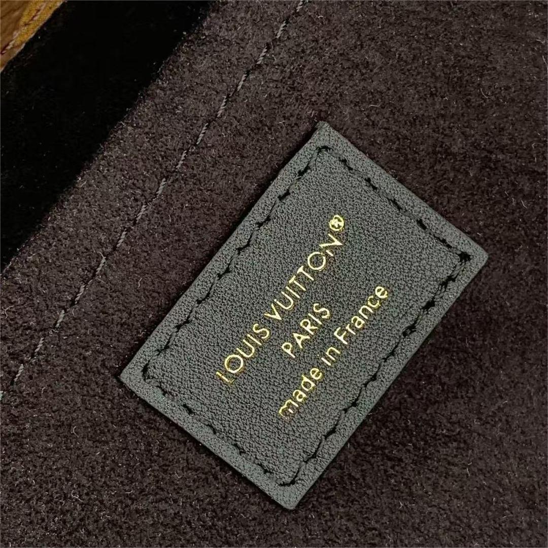 LV- The Drop GM Cattle leather handbag