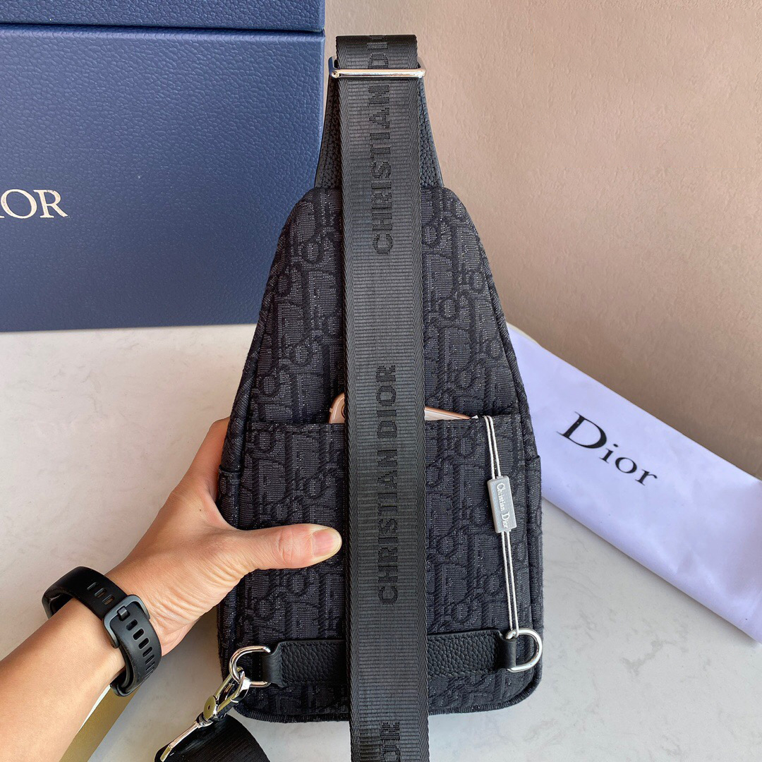 Dior-Men's Chest Bag