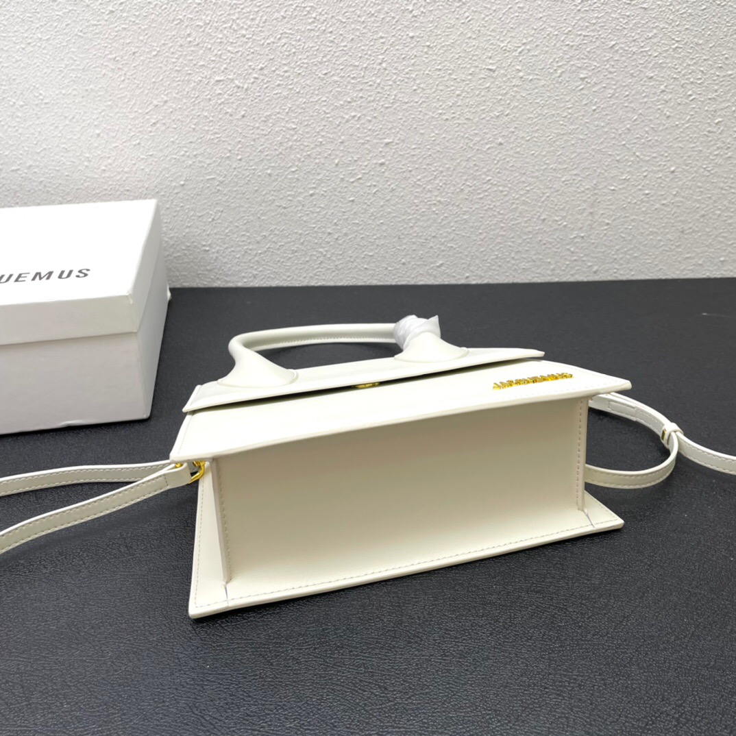 Jacquemus-le Grand Chiquito Large Handheld Mouth Red Envelope