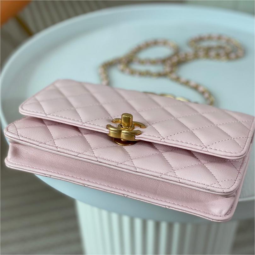 Chanel-Mini pink hood bag with handle