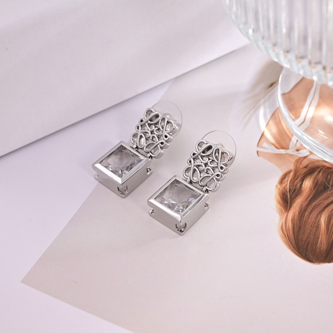 LOEWE-New letter earrings