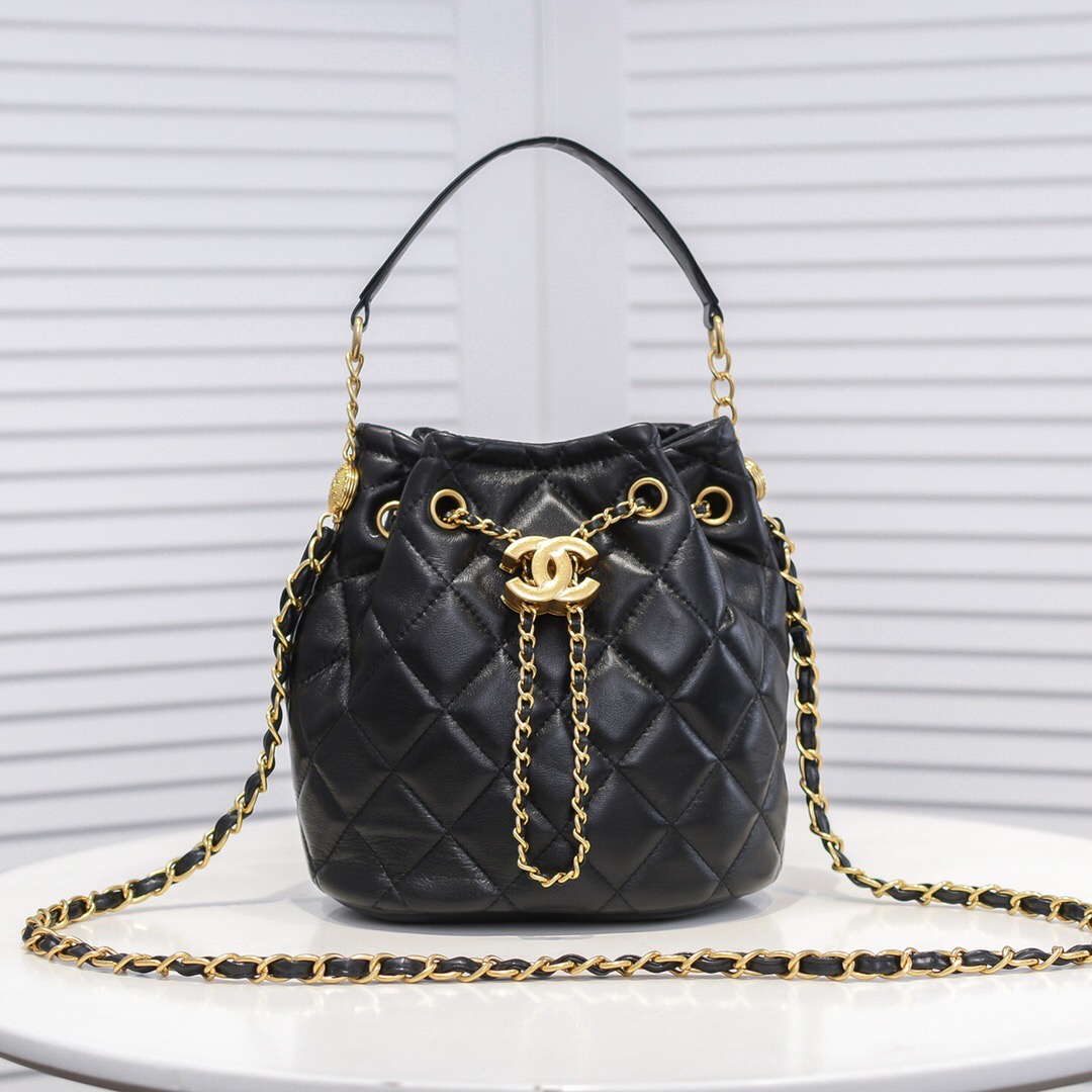 Chanel-Vintage Drawstring Button Bag