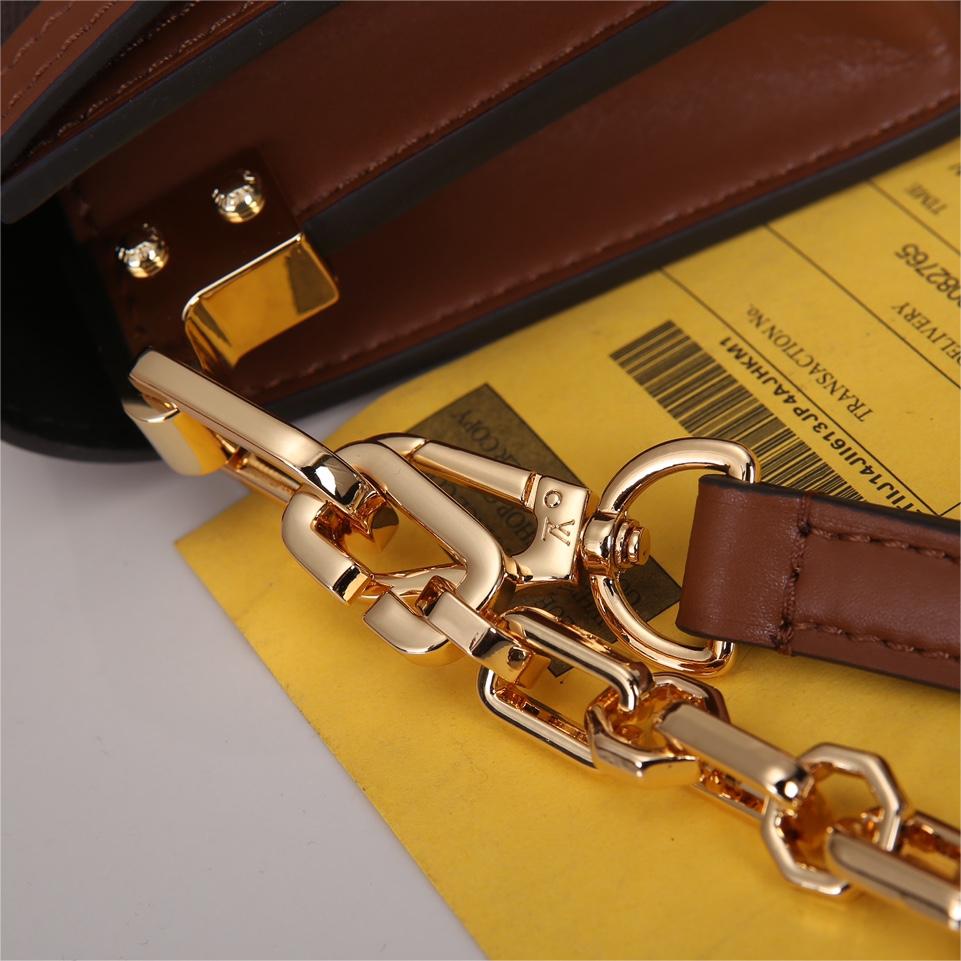 LV-Dauphine East West