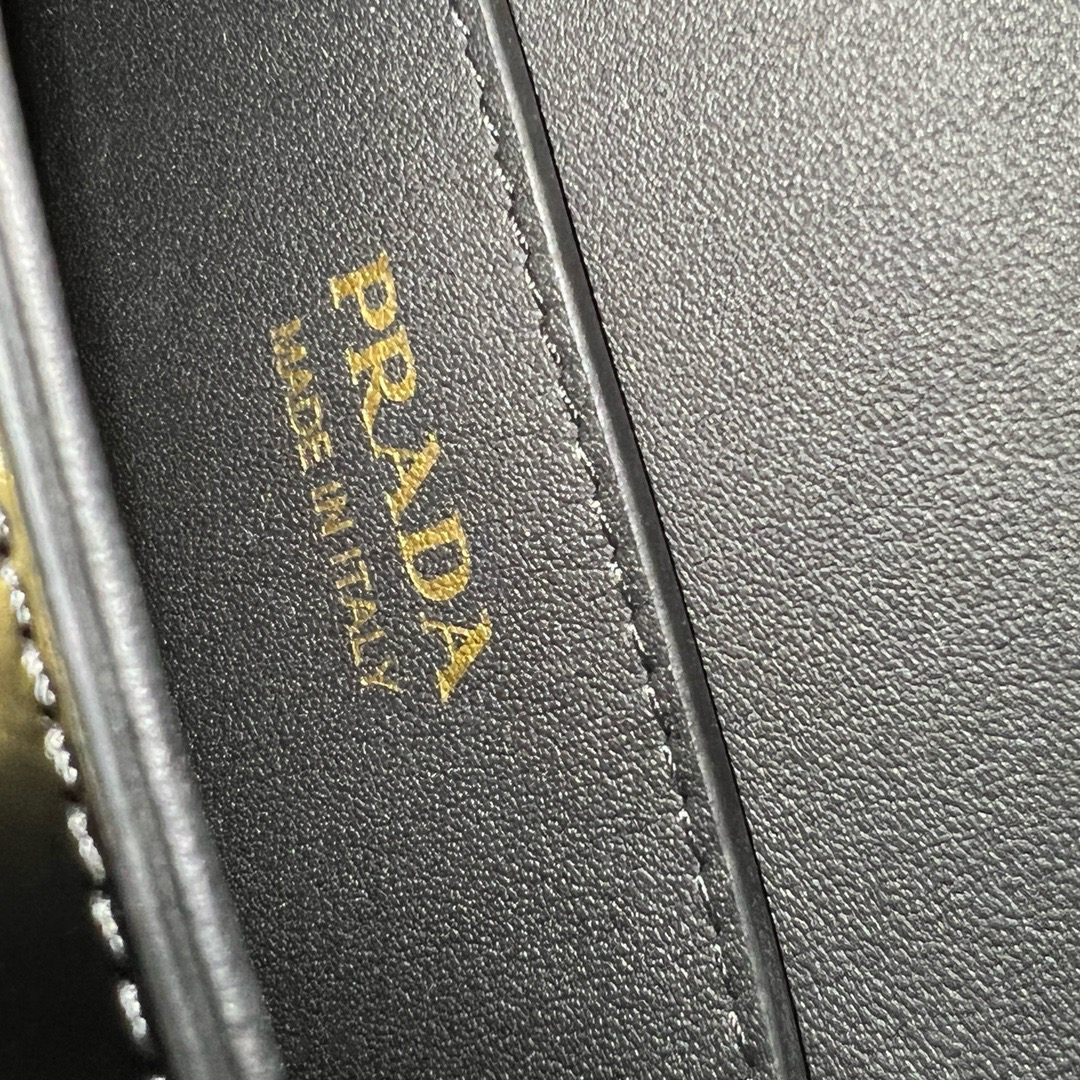 PRADA-Shiny leather shoulder bag